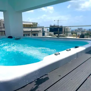 downtown-luxury-apt-naco-2br-2ba.santodomingobesthotels.com/